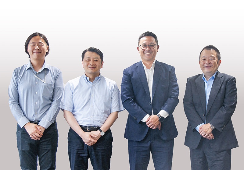太陽石油株式会社 伊藤氏、門多氏、山下氏、上原氏