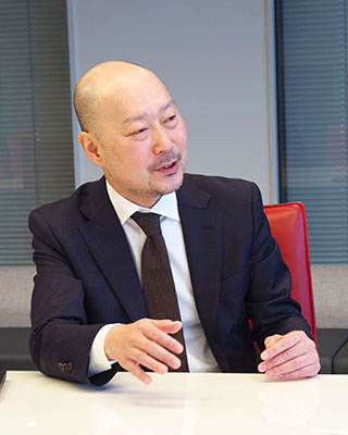 高野 公人 氏